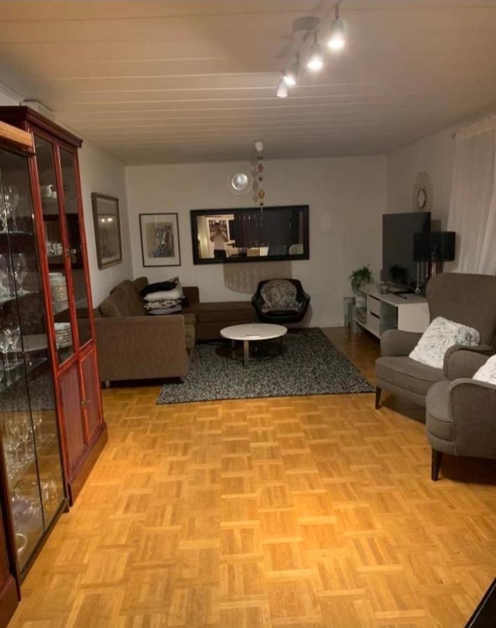 Own Private Room In A Big House! Luleå Dış mekan fotoğraf